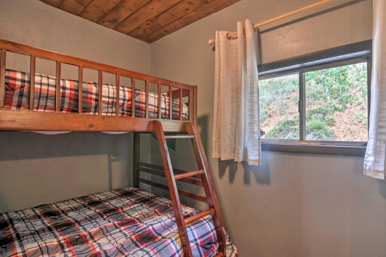 Pet-Friendly Duck Creek Village Retreat With Deck! Экстерьер фото